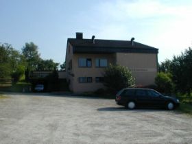 Schuetzenhaus04.jpg